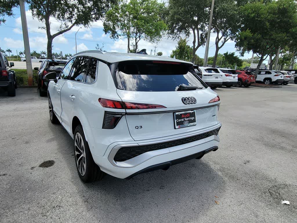Thumbnail: 2026 Audi Q3 - 6