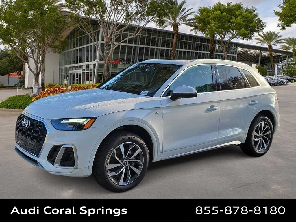 Thumbnail: 2023 Audi Q5 - 1