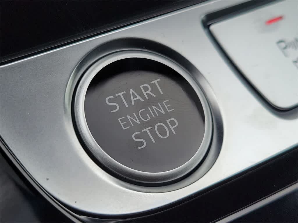 Thumbnail: 2026 Audi Q8 - 19