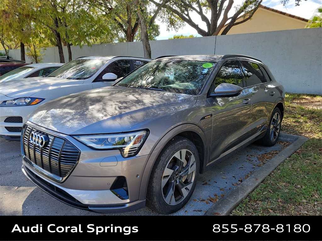 Thumbnail: 2021 Audi e-tron - 5