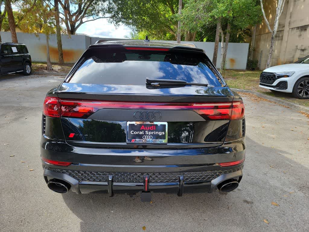 Thumbnail: 2026 Audi RS Q8 - 7
