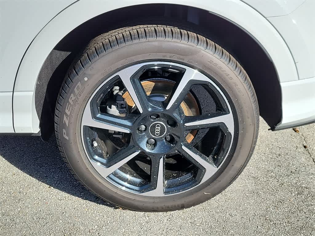 Thumbnail: 2025 Audi Q3 - 16