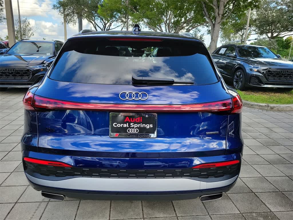 Thumbnail: 2025 Audi Q5 - 13