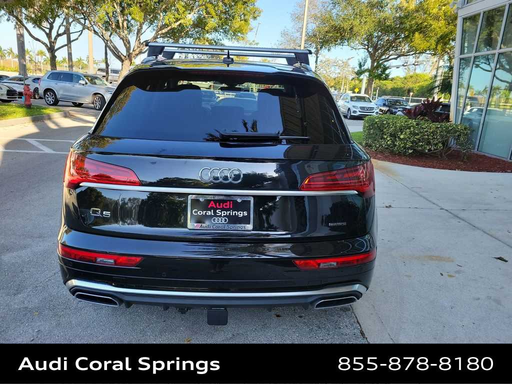 Thumbnail: 2023 Audi Q5 - 7