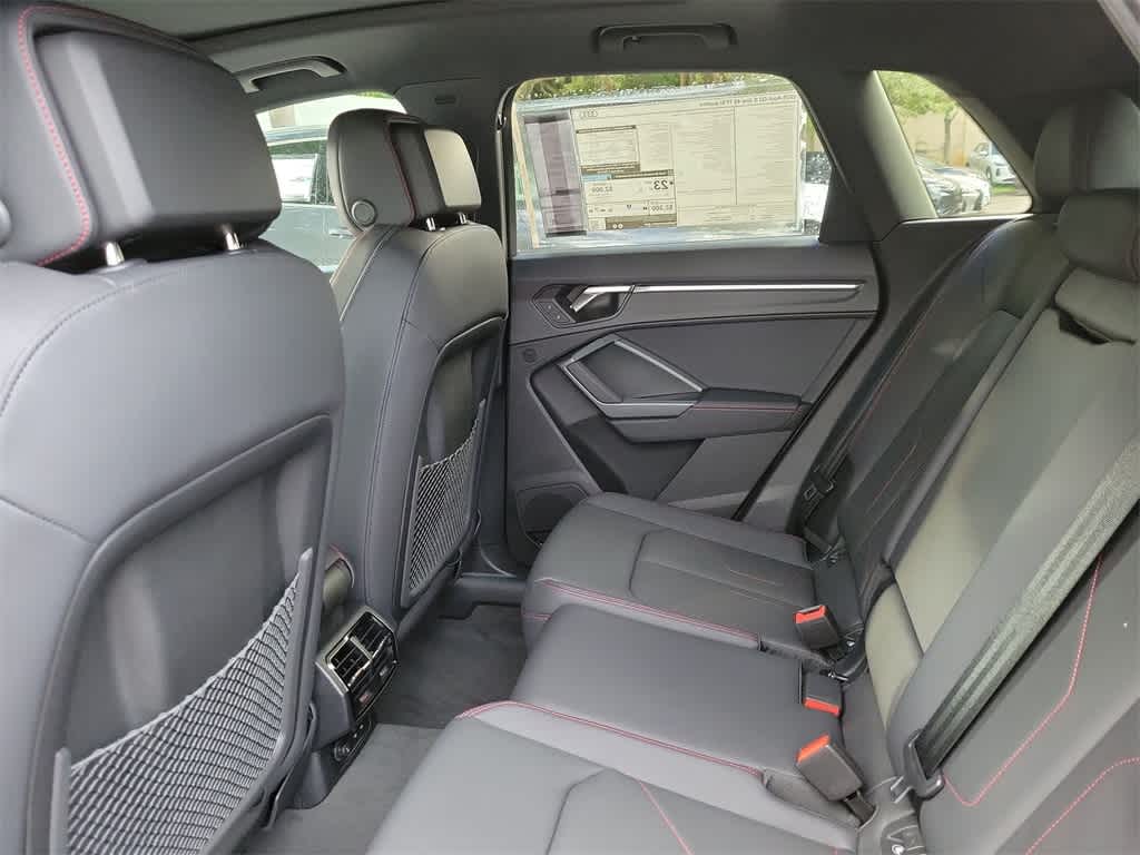 Thumbnail: 2025 Audi Q3 - 12