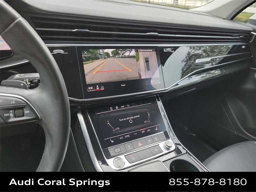 Thumbnail: 2022 Audi Q7 - 24