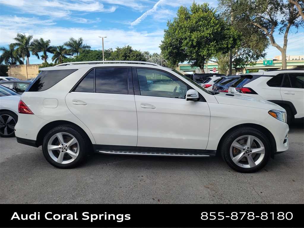 Thumbnail: 2019 Mercedes-Benz GLE - 9