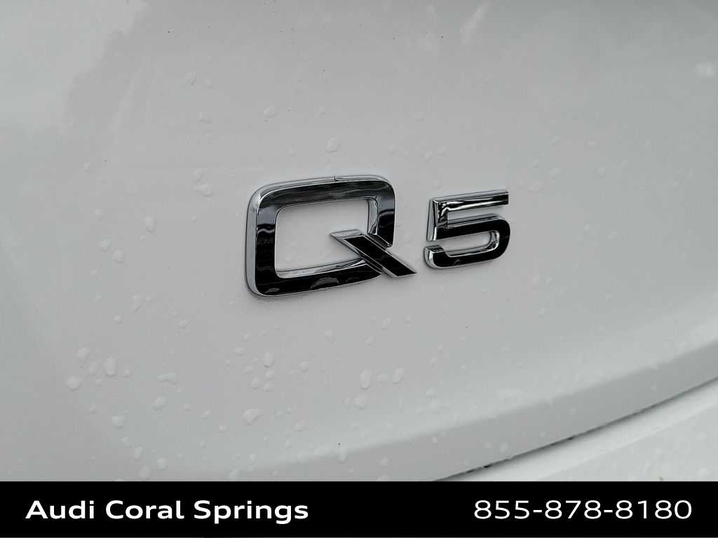 Thumbnail: 2022 Audi Q5 - 15