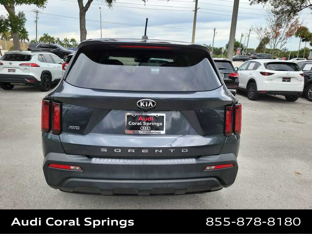 Thumbnail: 2021 Kia Sorento - 7