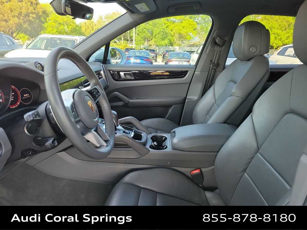 Thumbnail: 2021 Porsche Cayenne - 19