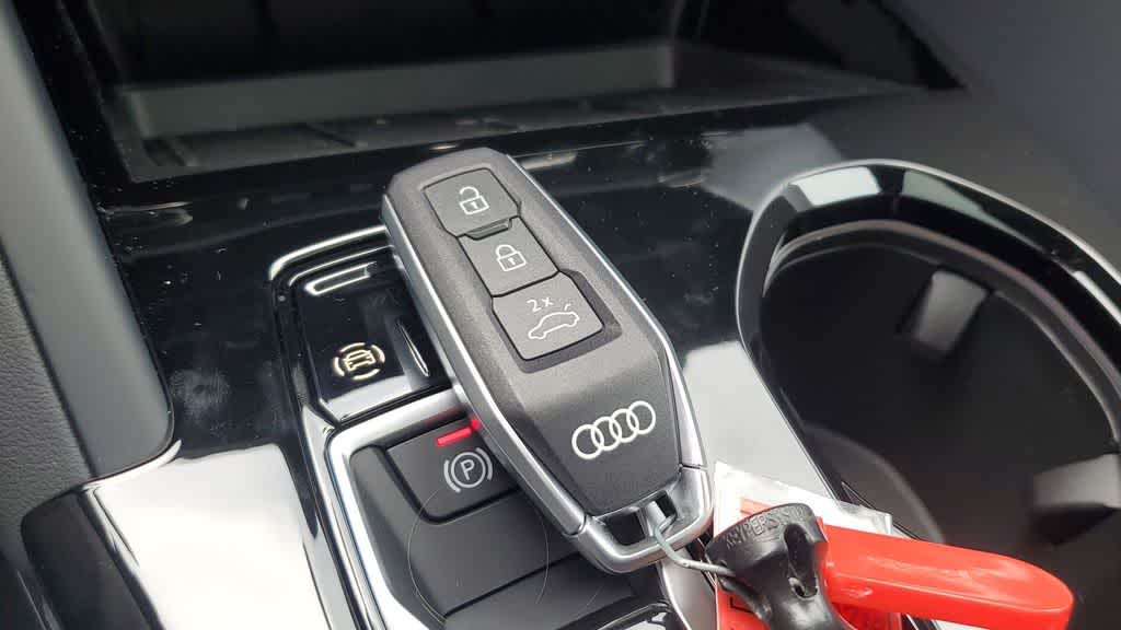 Thumbnail: 2026 Audi Q5 - 36