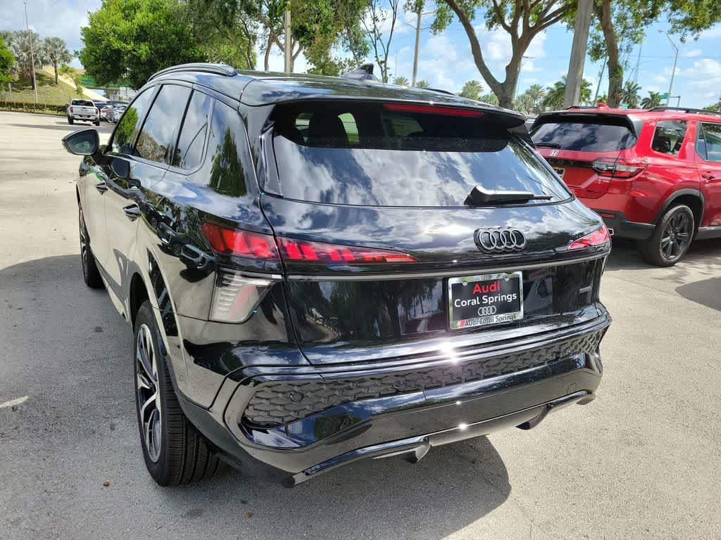 Thumbnail: 2026 Audi Q3 - 6