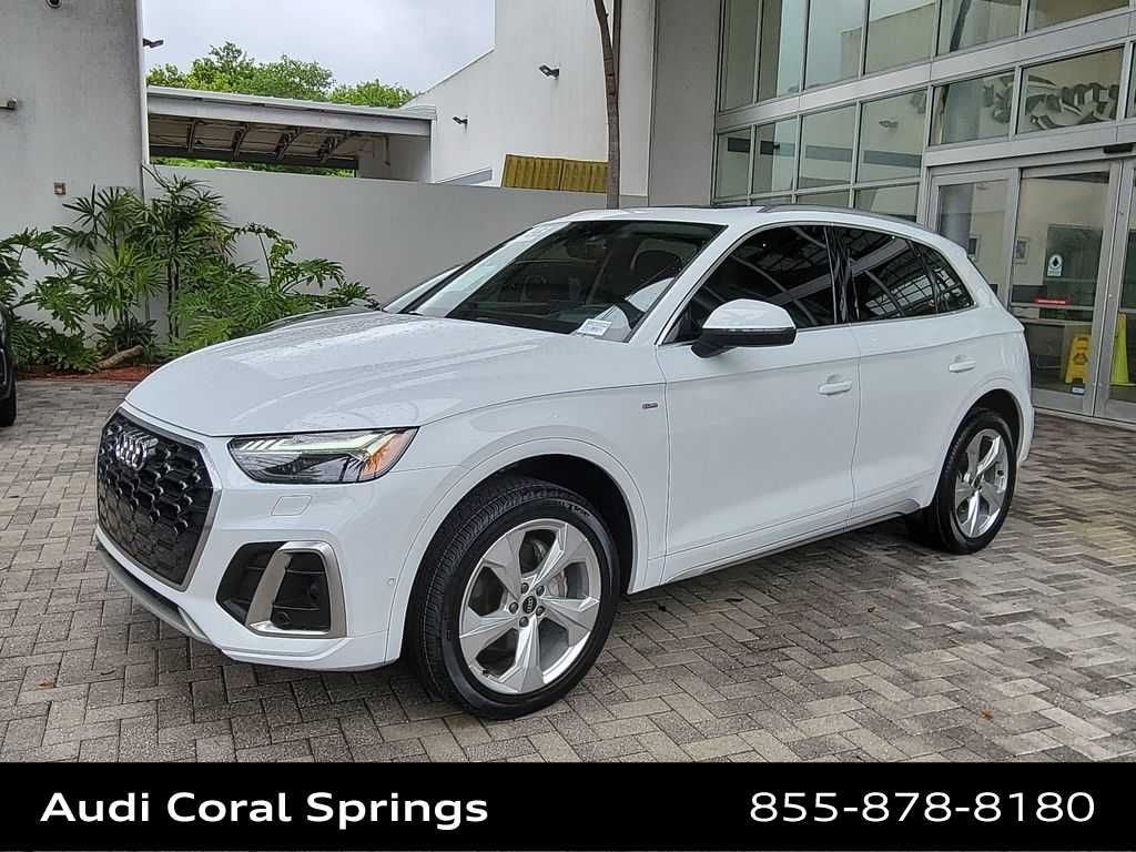 Thumbnail: 2023 Audi Q5 - 4
