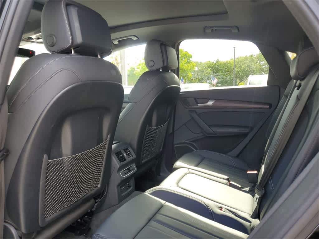 2023 Audi Q5 e Premium Plus 20