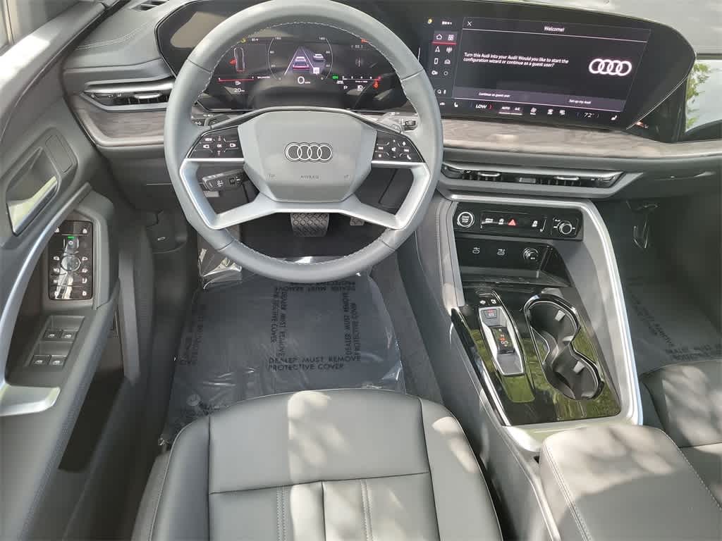 Thumbnail: 2025 Audi Q5 - 10