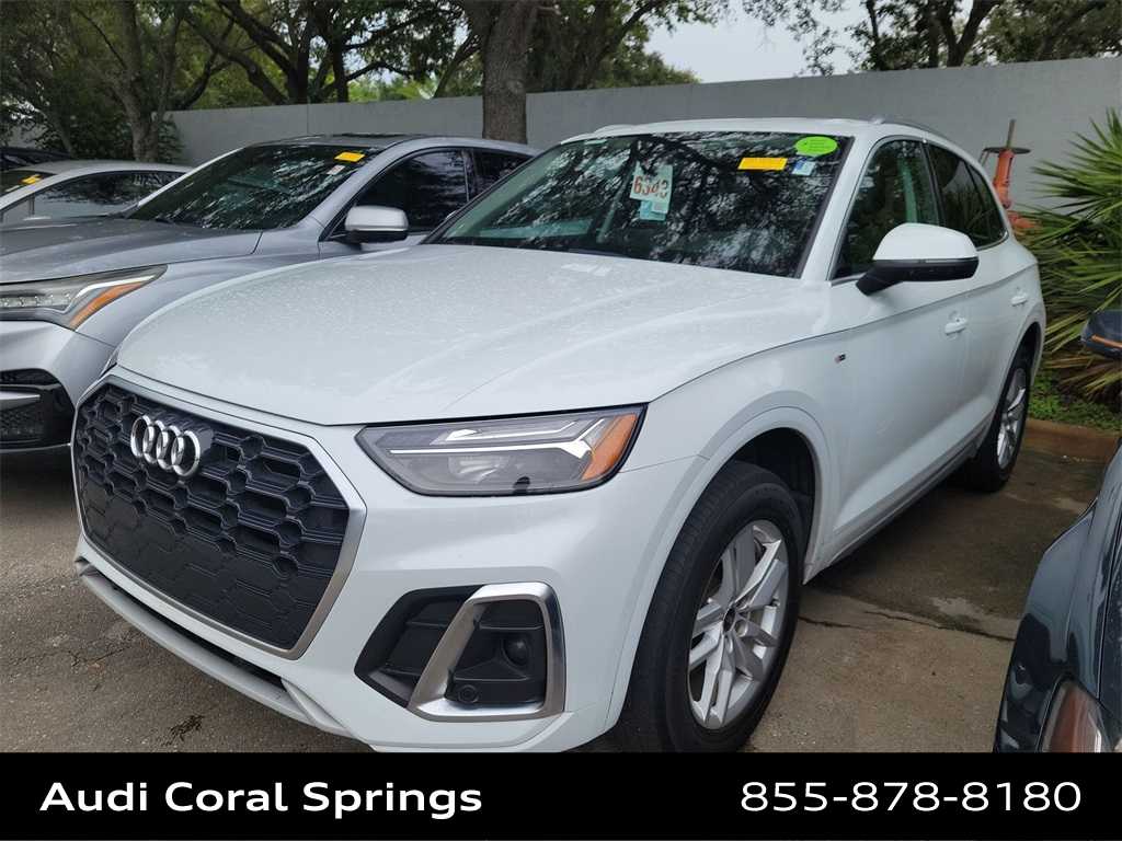 Thumbnail: 2022 Audi Q5 - 3