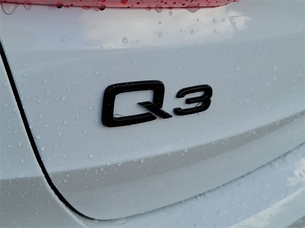 Thumbnail: 2025 Audi Q3 - 7