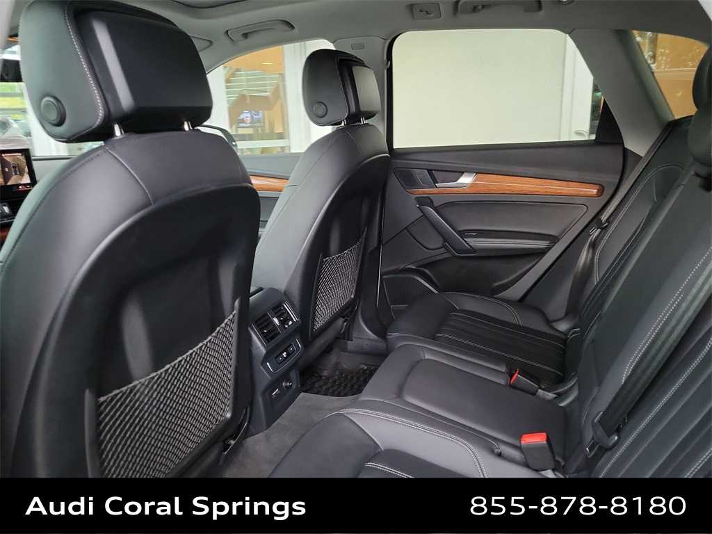 Thumbnail: 2023 Audi Q5 - 12