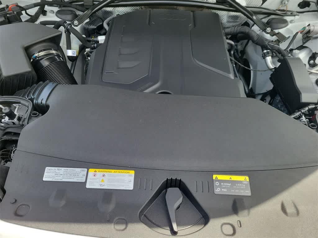 Thumbnail: 2025 Audi Q5 - 9