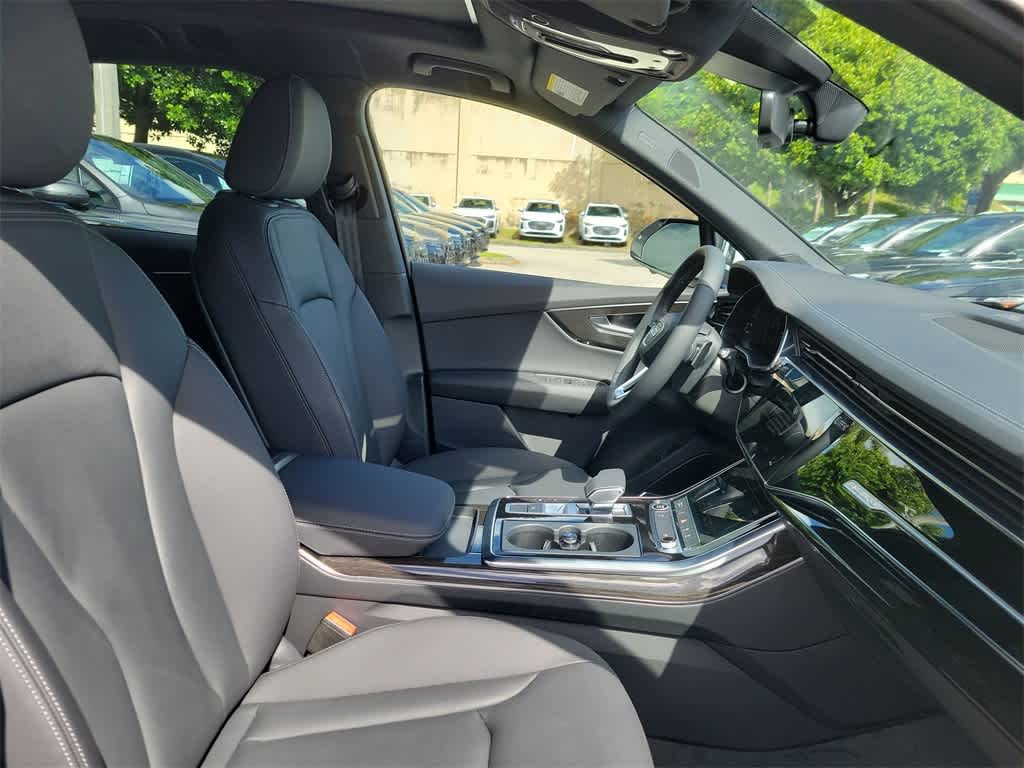 Thumbnail: 2026 Audi Q7 - 14