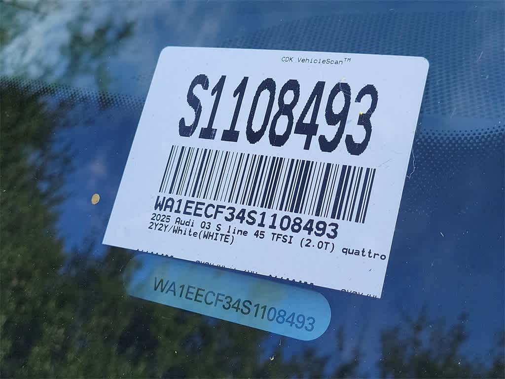 Thumbnail: 2025 Audi Q3 - 21