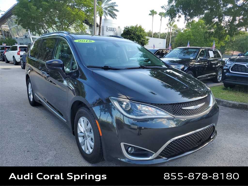 Thumbnail: 2018 Chrysler Pacifica - 2