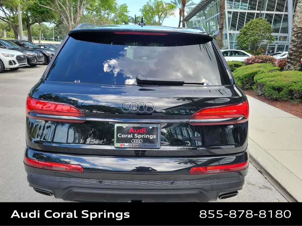 Thumbnail: 2025 Audi Q7 - 7