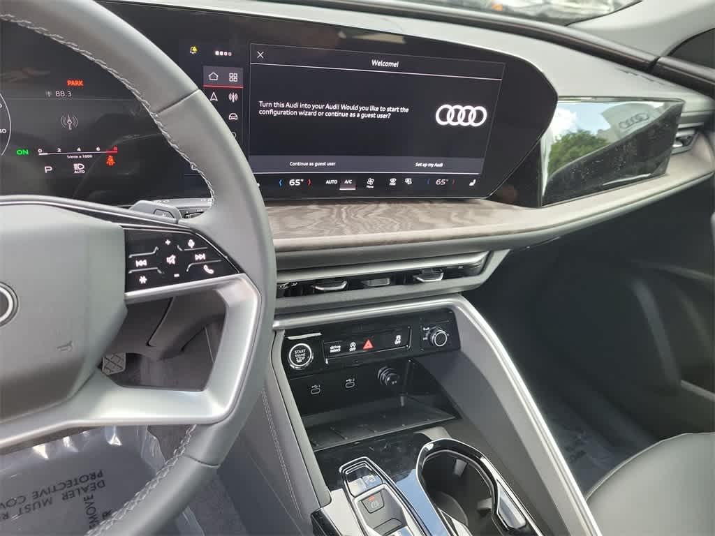 Thumbnail: 2025 Audi Q5 - 16