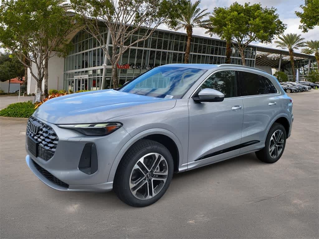 Thumbnail: 2025 Audi Q5 - 1