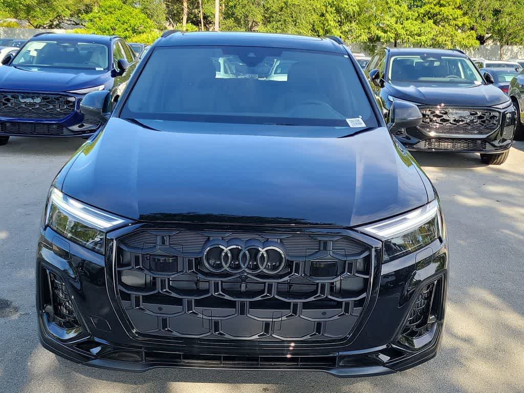 Thumbnail: 2026 Audi Q7 - 14