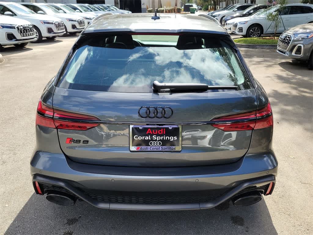 Thumbnail: 2025 Audi RS 6 - 13