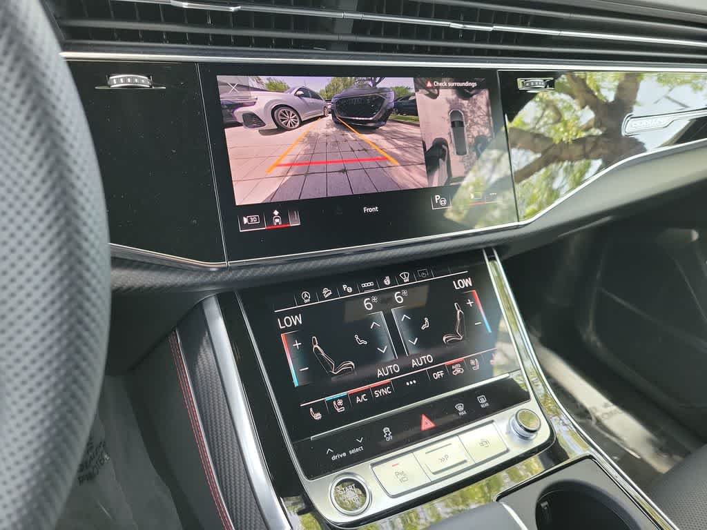Thumbnail: 2026 Audi Q8 - 16