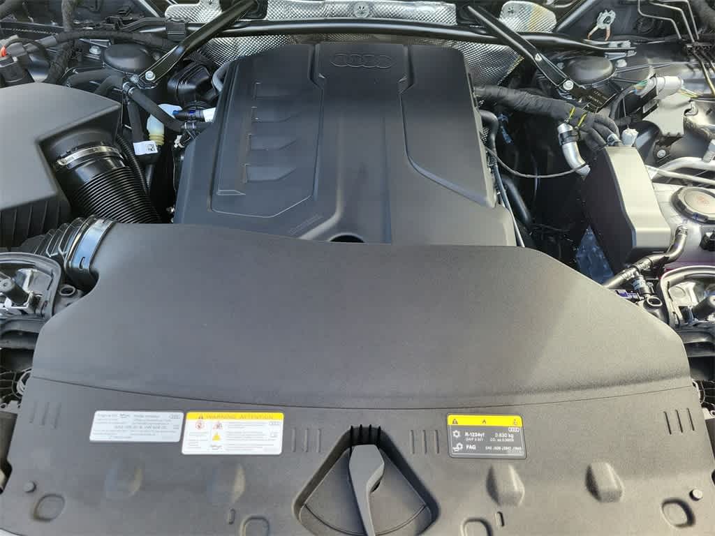 Thumbnail: 2025 Audi Q5 - 9