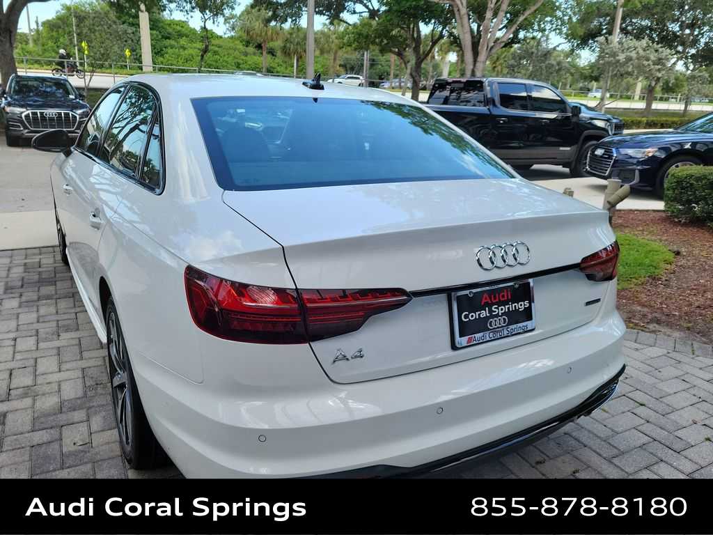 Thumbnail: 2023 Audi A4 - 11