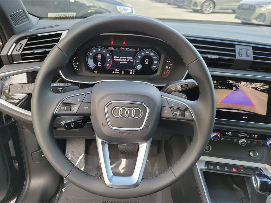 Thumbnail: 2025 Audi Q3 - 23