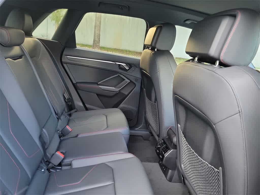 Thumbnail: 2025 Audi Q3 - 21