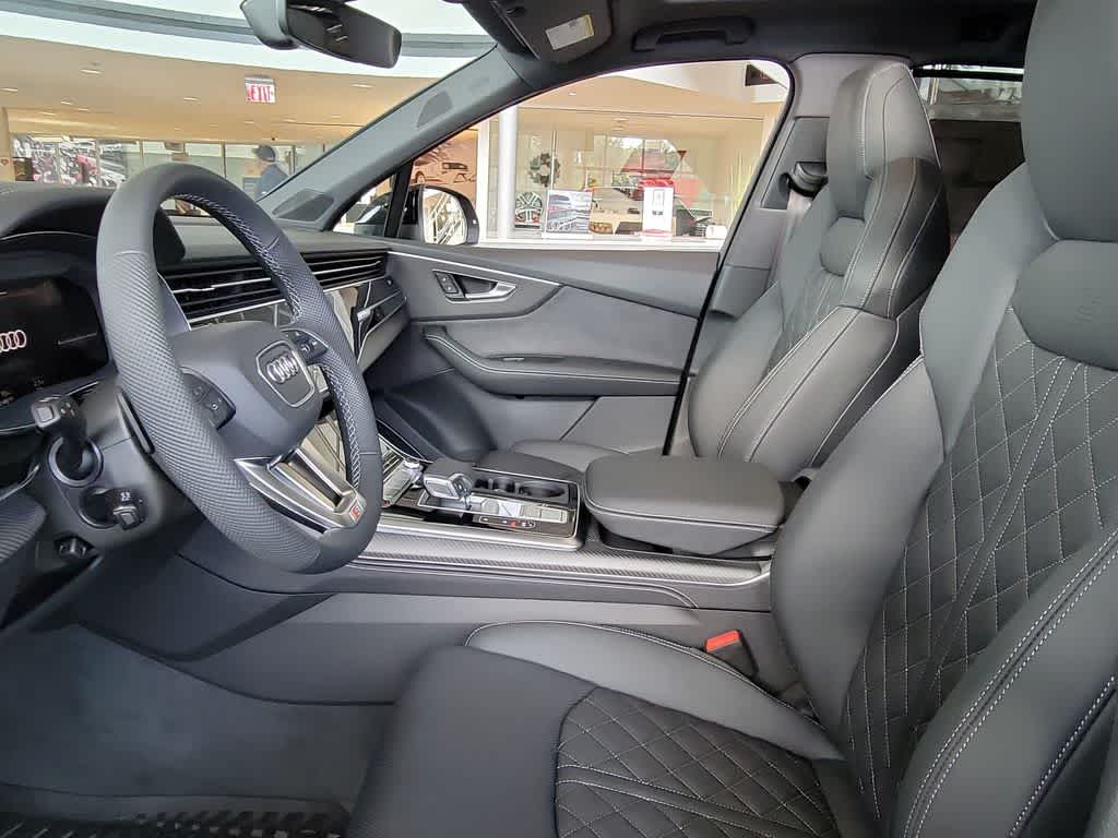 Thumbnail: 2026 Audi SQ7 - 11