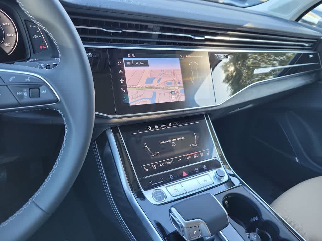 Thumbnail: 2026 Audi Q7 - 16