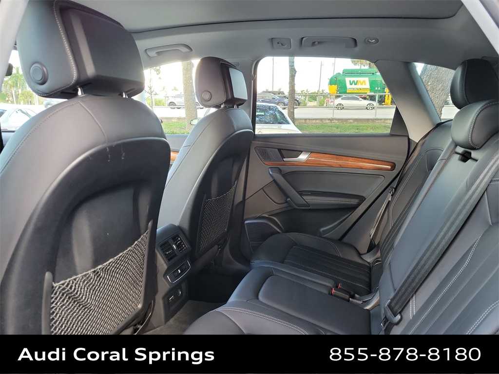 Thumbnail: 2023 Audi Q5 - 20