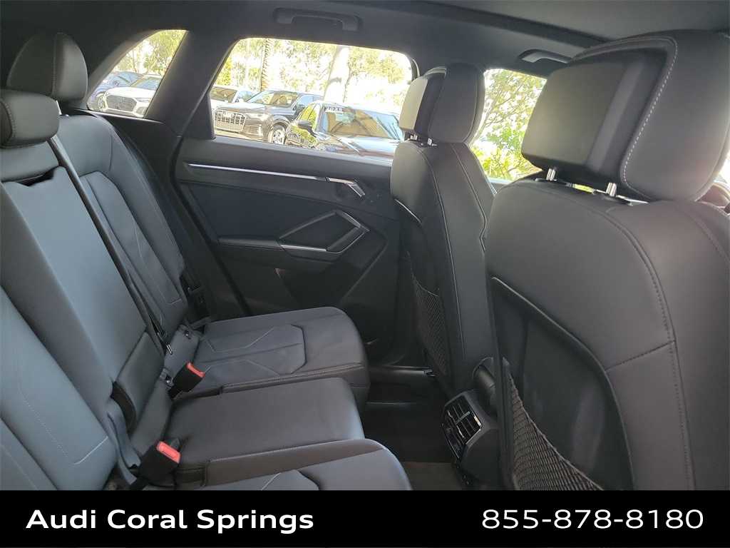 Thumbnail: 2021 Audi Q3 - 21