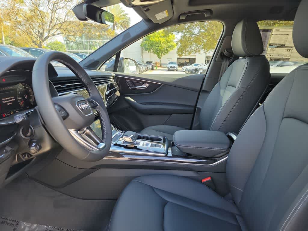 Thumbnail: 2026 Audi Q7 - 19