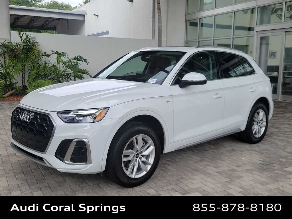 Thumbnail: 2022 Audi Q5 - 4