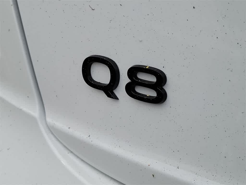 Thumbnail: 2026 Audi Q8 - 15