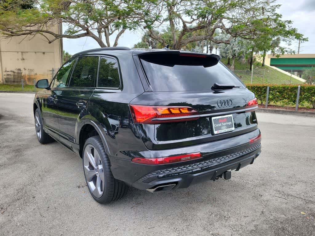 Thumbnail: 2026 Audi Q7 - 6