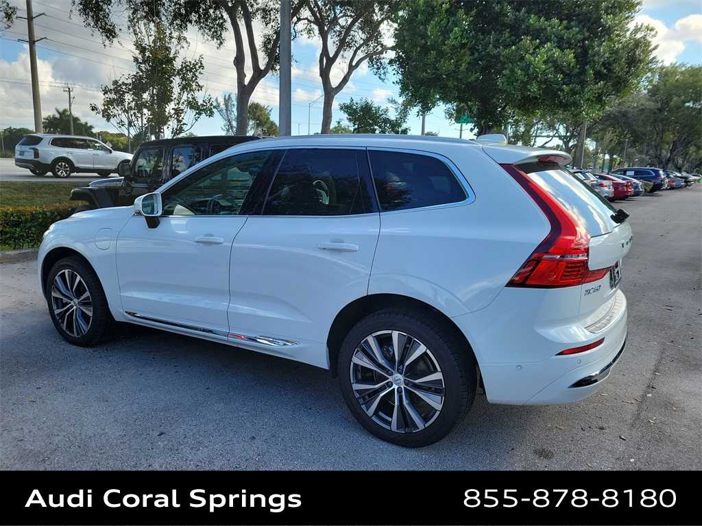 Thumbnail: 2022 Volvo XC60 - 12
