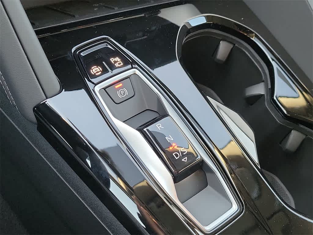 Thumbnail: 2025 Audi Q5 - 25