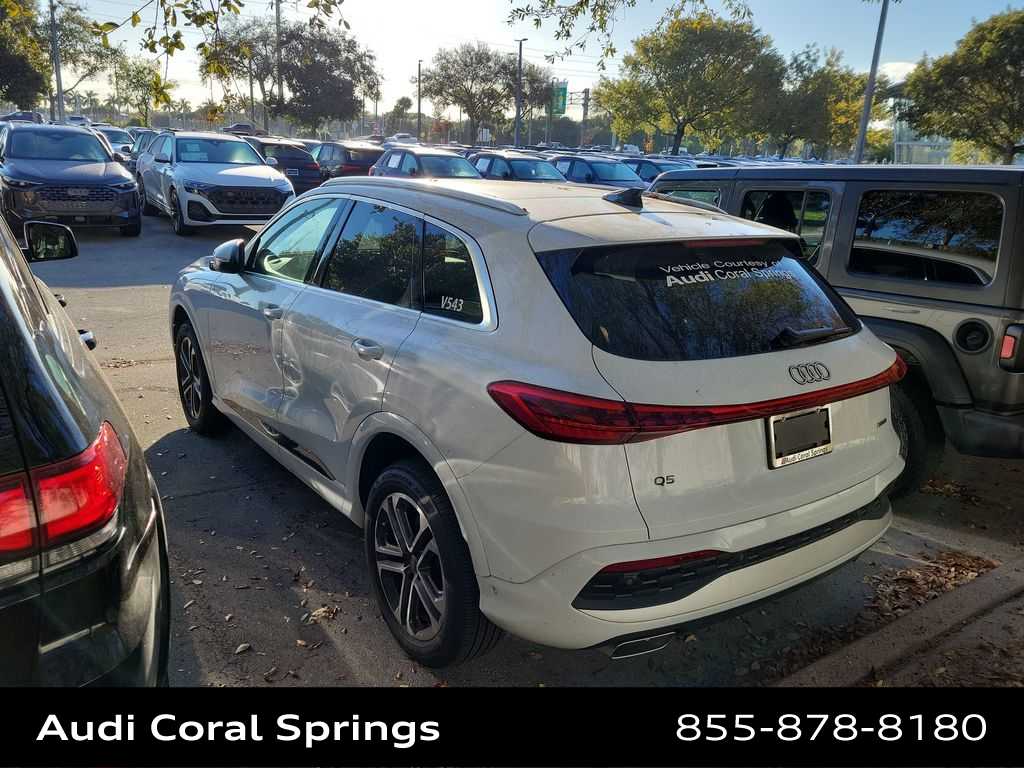 Thumbnail: 2025 Audi Q5 - 14