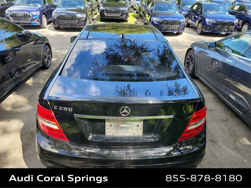 Thumbnail: 2013 Mercedes-Benz C-Class - 18