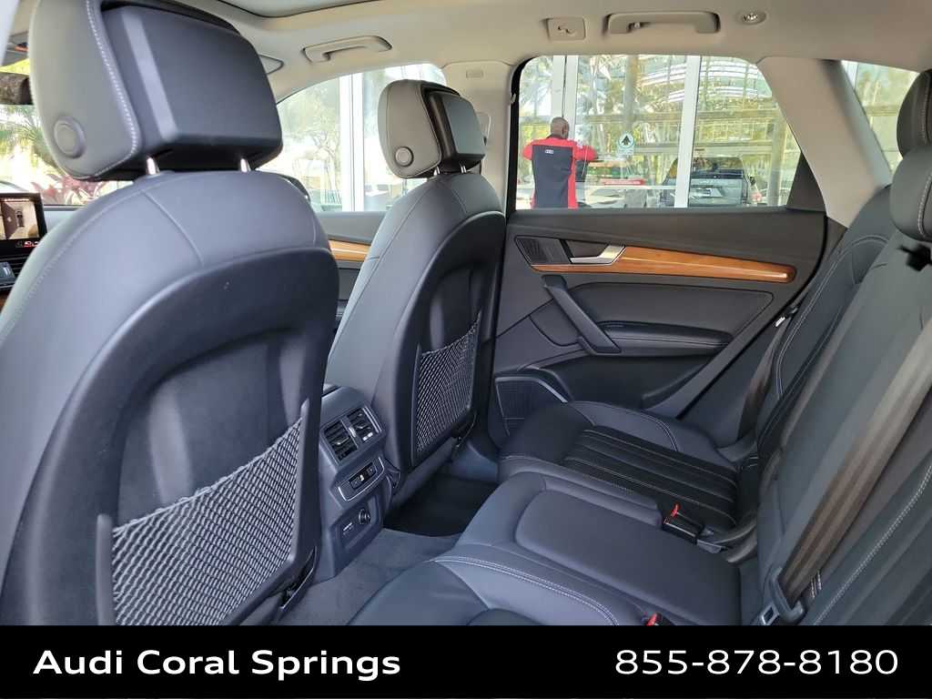 Thumbnail: 2023 Audi Q5 - 20