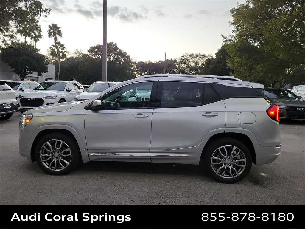 Thumbnail: 2022 GMC Terrain - 11